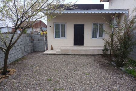 سوئیت نزدیک منطقه آزاد انزلی - گورابجیر صحرا