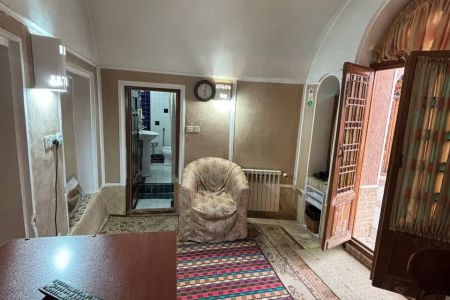 کاروانسرا در یزد - سینگل