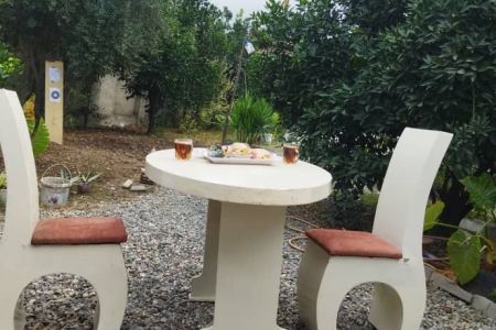 سوئیت حیاط دار در گرگان - لمسک