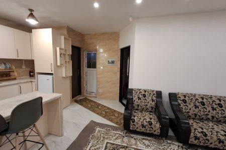 سوئیت حیاط دار در ساری - فیروزکنده
