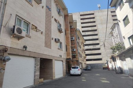 خانه مبله در رشت - میدان مصلی - طبقه ۲