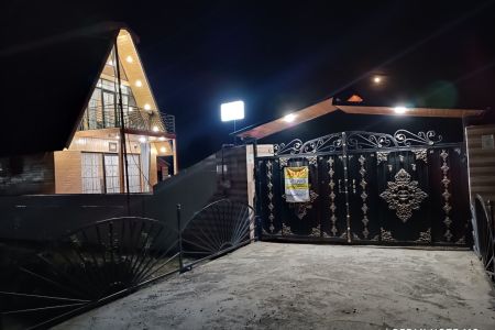 کلبه چوبی با وان جکوزی در ماسال - وشمه سرا