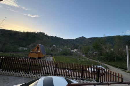 کلبه سوئیسی در لاهیجان - گرمابرود