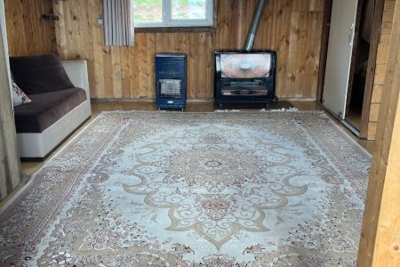 Renting a wooden suite in shopping