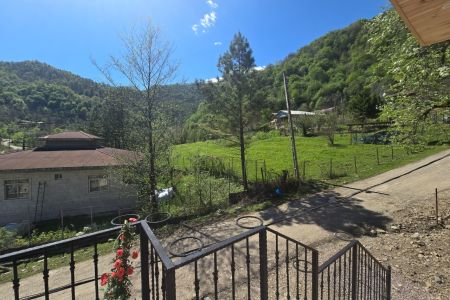 ویلا دوبلکس چوبی با بالکن در ماسال - ورمیه