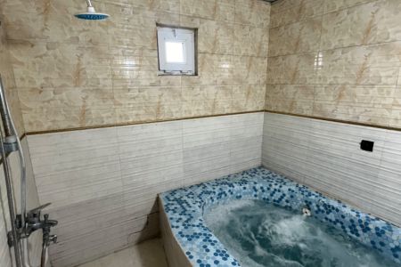 ویلا استخردار در چهارباغ