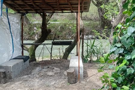 سوئیت کنار رودخانه در ماسال - گرمه خانی