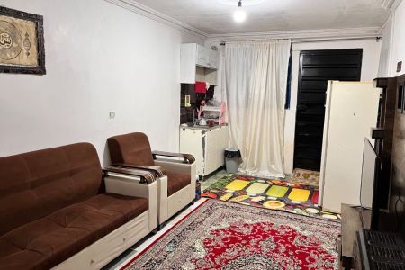 سوئیت نزدیک میدان امام حسین رشت -همکف