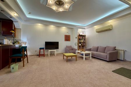 سوئیت مبله نزدیک سه راه طالقانی تهران - ط ۲