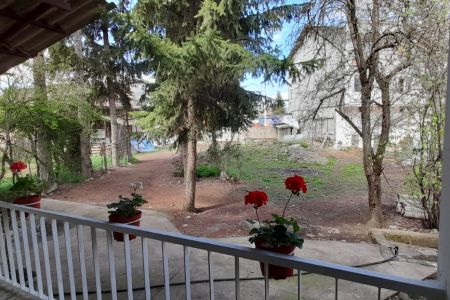 خانه ویلایی در کلاردشت - لاهو
