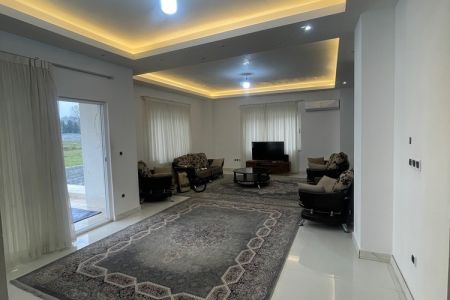 خانه مبله استخردار در چالوس - مازوپشته