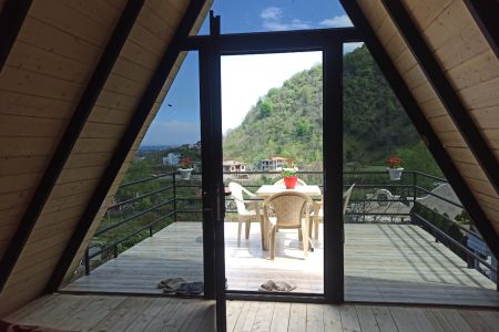 کلبه سوئیسی با جکوزی در چابکسر - سرولات