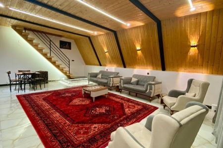 کلبه با نمای سوئیسی در شاندرمن - معاف