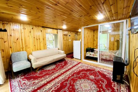 کلبه جنگلی درلاکه تاشون جاده اسالم به خلخال