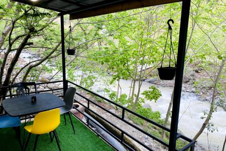 کلبه جنگلی درلاکه تاشون جاده اسالم به خلخال