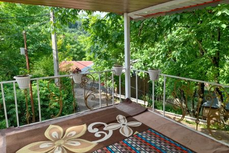 Booking a furnished suite with a pergola in Rudbar - Hajideh
