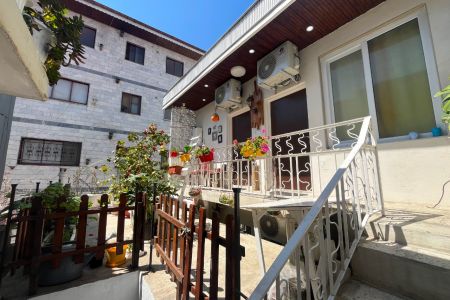 سوئیت در رشت - طبقه دوم - لاکوی