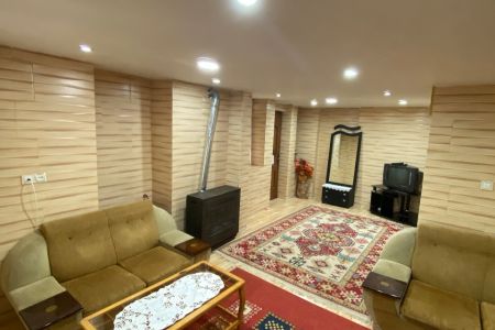 خانه با حیاط سرسبز در پلنگ دره - همکف