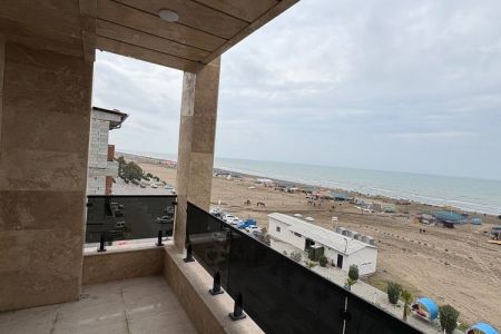 سوئیت ساحلی در بابلسر - تراس دار