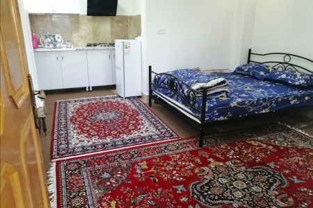 سوئیت در لاهیجان - زمیدان