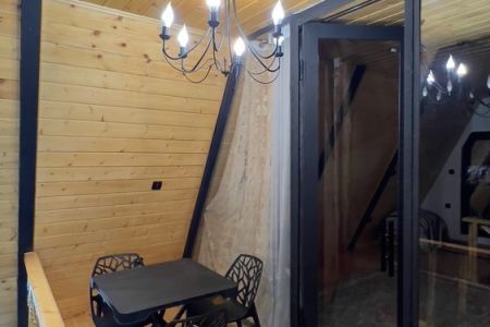 کلبه سوئیسی در ماسال - درخانه