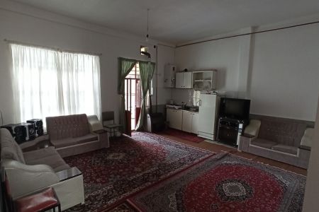 سوئیت مبله جکوزی دار در دورود - زیرهمکف