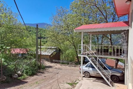 Booking a furnished suite with a pergola in Rudbar - Hajideh