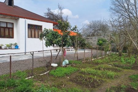 خانه روستایی در صومعه سرا - خطیبان