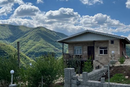 ویلا جنگلی با ویو کوه در گردنه حیران - گیلده