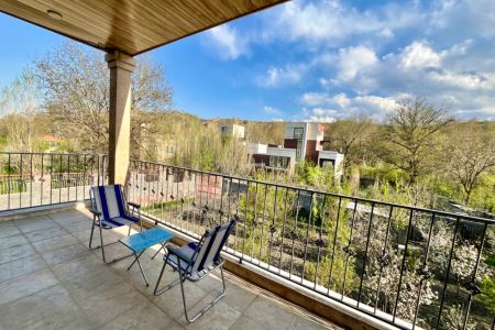 ویلا دوبلکس در طرقبه شاندیز - کوهساران