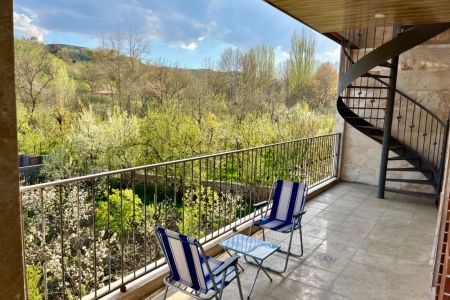 ویلا دوبلکس در طرقبه شاندیز - کوهساران