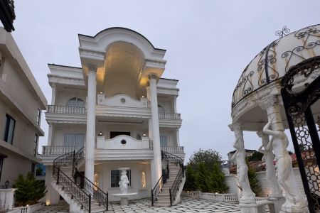 ویلا تریبلکس استخردار در هچیرود - ۴ خوابه