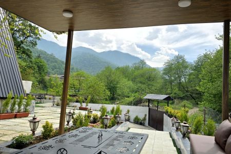 کلبه سوئیسی در گرکان - توسکستان