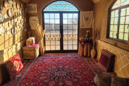 بومگردی در کاشمر - تربقان - اتاق ۴