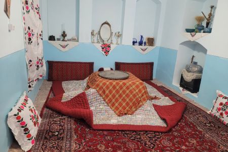 بومگردی در کاشمر - تربقان - اتاق ۱