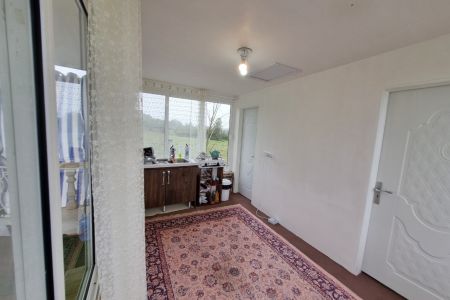 سوئیت در رشت - سقالکسار - طبقه دوم