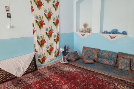بومگردی در کاشمر - تربقان - اتاق ۲