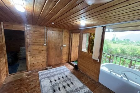 کلبه چوبی جکوزی دار در ماسال - وشمه سرا