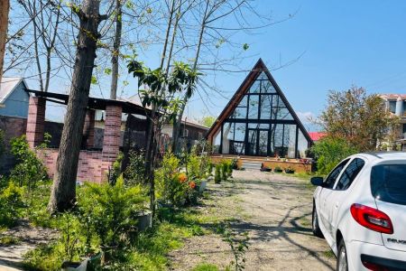 کلبه سوئیسی در ماسال - درخانه