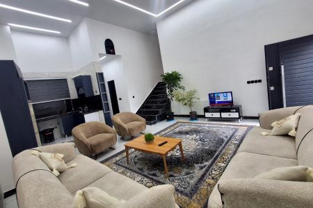 ویلا دوبلکس در رامسر - سفید تمشک