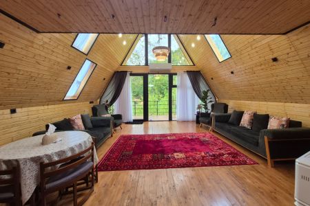 کلبه سوئیسی در احمدسرگوراب - کیش خاله