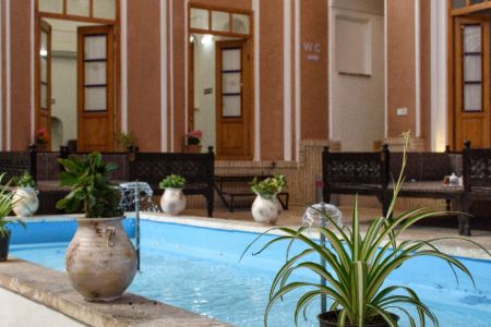 بومگردی در میبد - تغار یا کوریچ - همکف