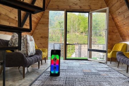 کلبه سوئیسی در لاهیجان - گرمابرود