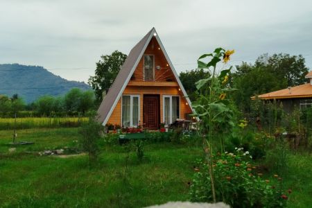 کلبه سوئیسی در ماسال - مهدیخان محله