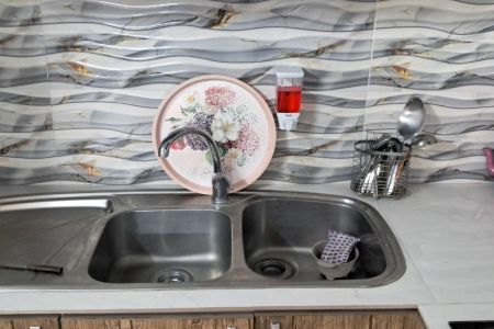 سوئیت در لاهیجان - آهندان - ط همکف