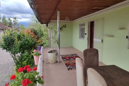 خانه روستایی در سراوان -  قاضیان