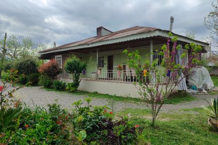 خانه روستایی در سراوان -  قاضیان