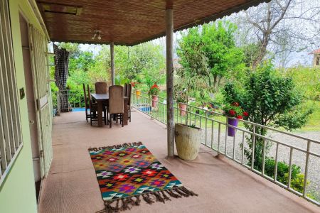 خانه روستایی در سراوان -  قاضیان