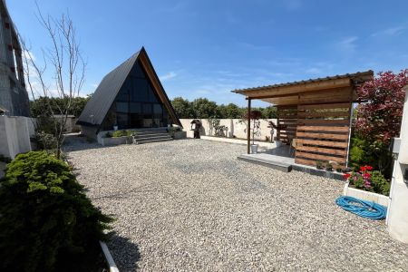 اجاره کلبه سوئیسی تنکابن - فقیه محله