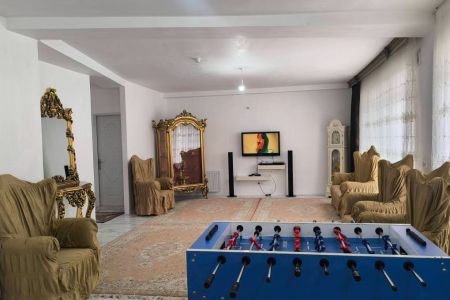 Renting a furnished apartment in Sareyn - 4th floor